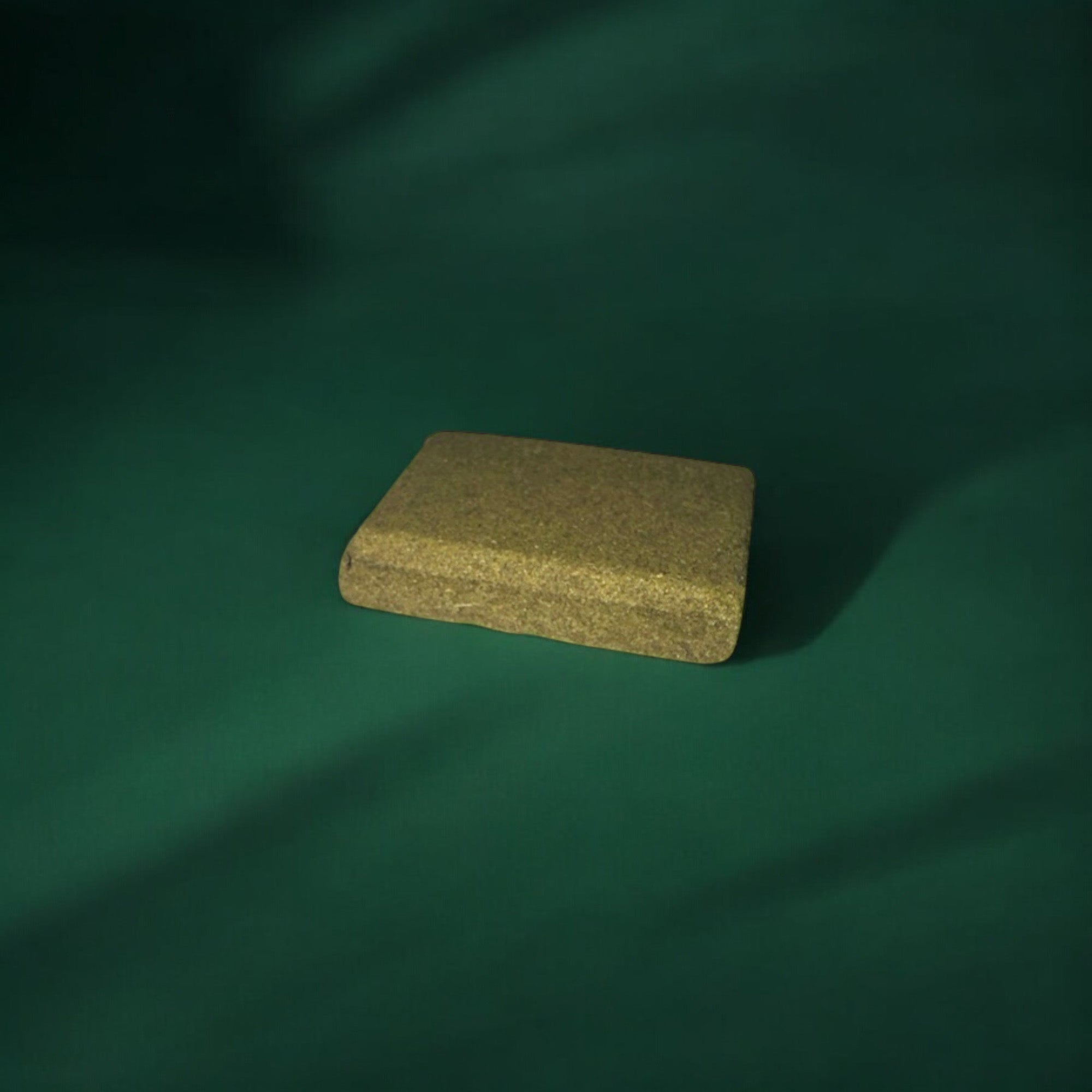 Professor Herb Hemp Briquette Hash (3.5g) – Pineapple Express - Obrázek 5